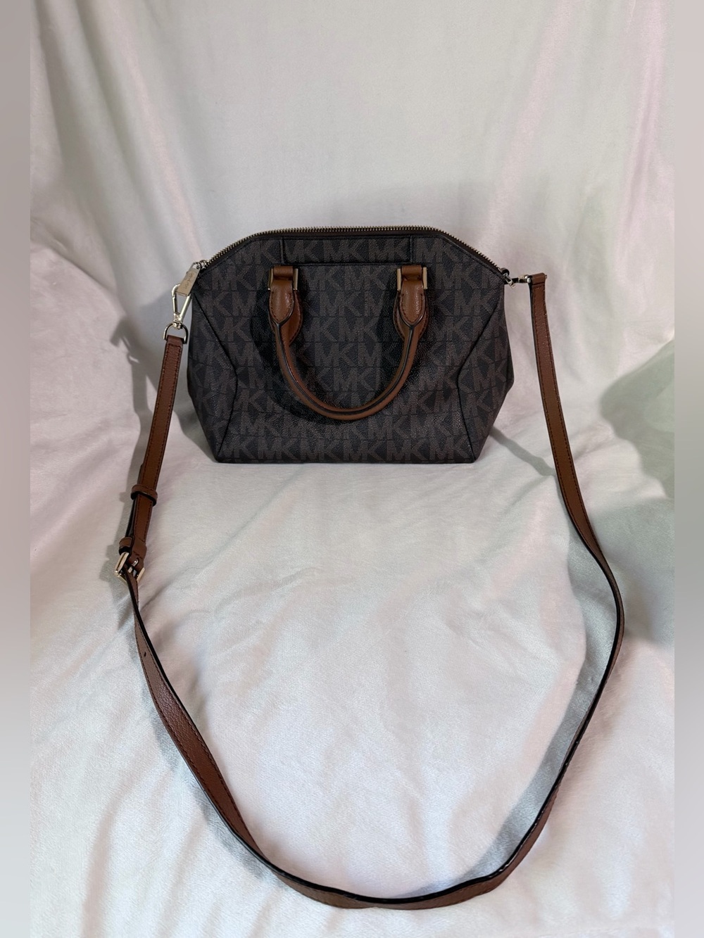 Michael Kors Brown Logo Dome Satchel with Tan Trim - Picture 3 of 14